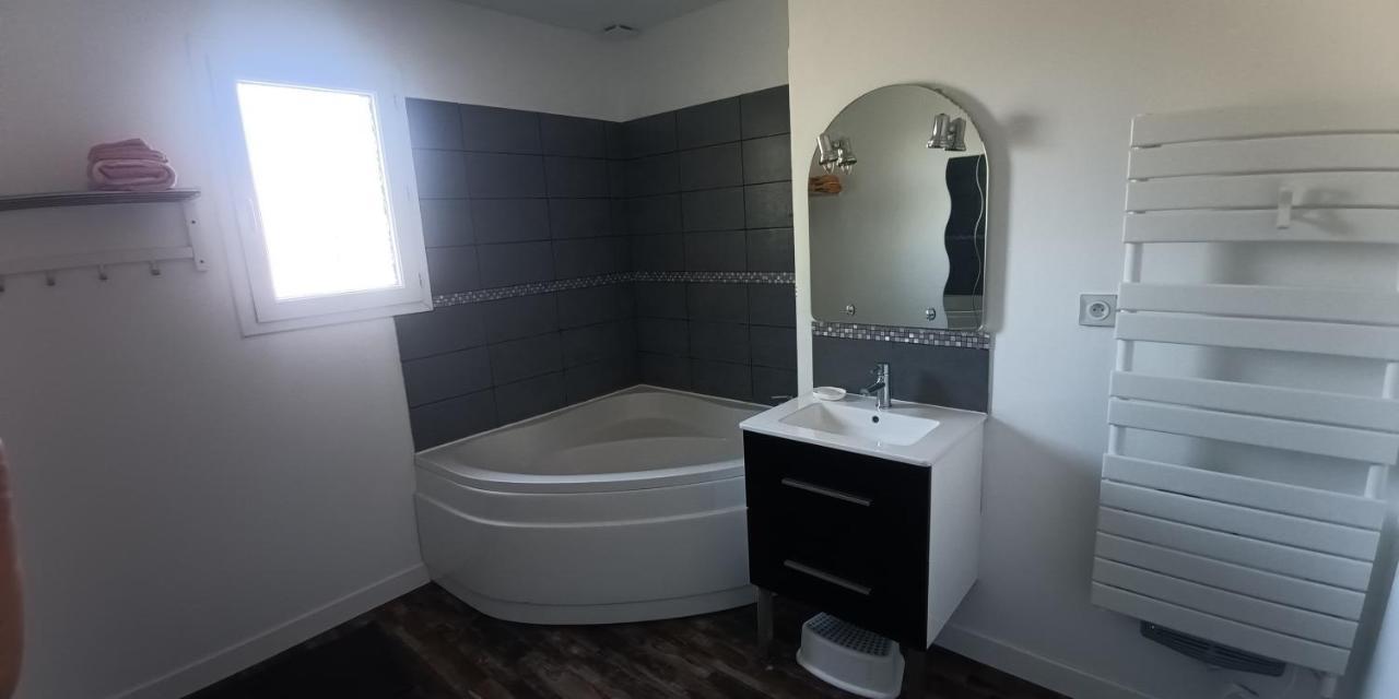 Grande Maison Entiere De 120M2 Epron Kültér fotó